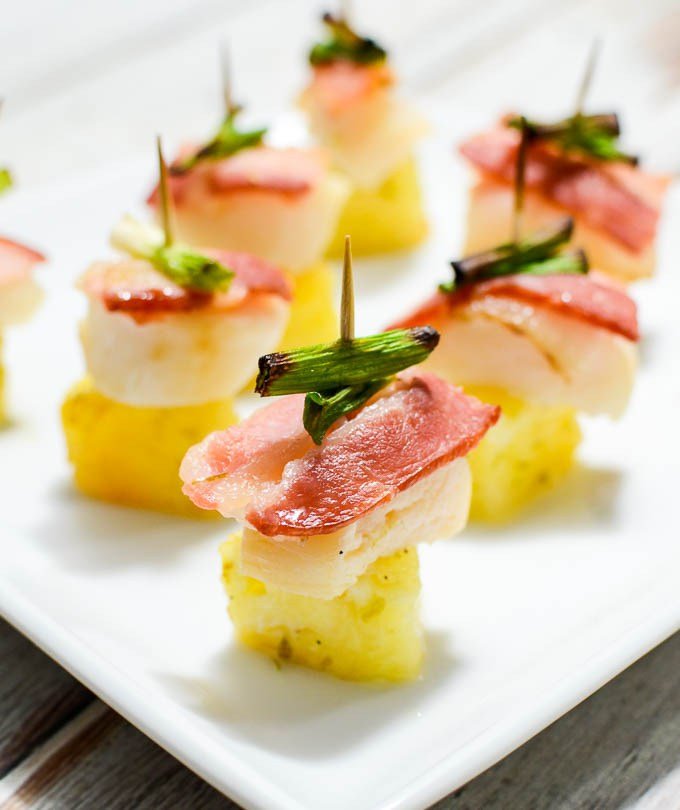 Everyone will enjoy these fabulous Super Bowl Recipes from Registered Dietitians that are not only delicious and healthy, but also a perfect selection of snacks to bring to any party all year long!