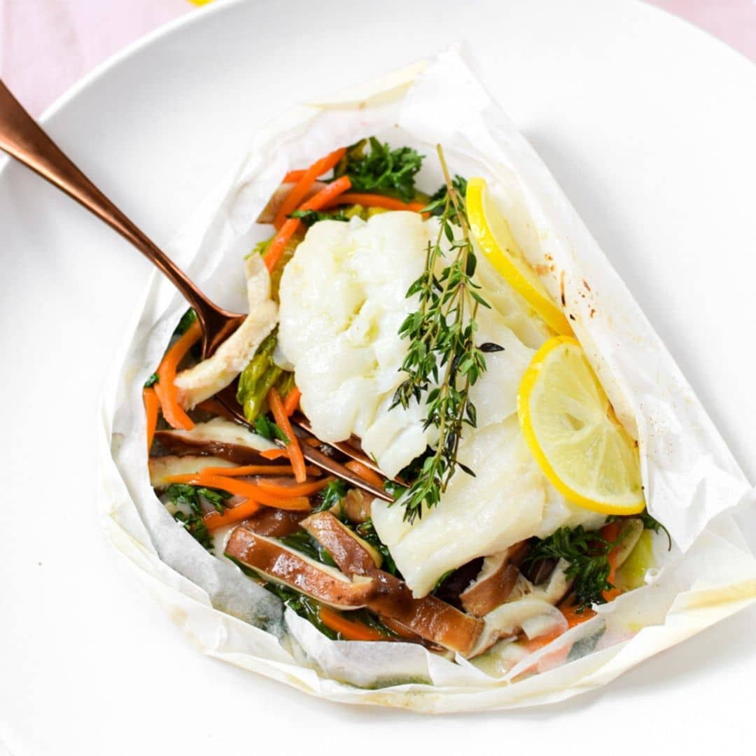 Foil Packet Baked Fish (en Papillote) » Emily Kyle Nutrition