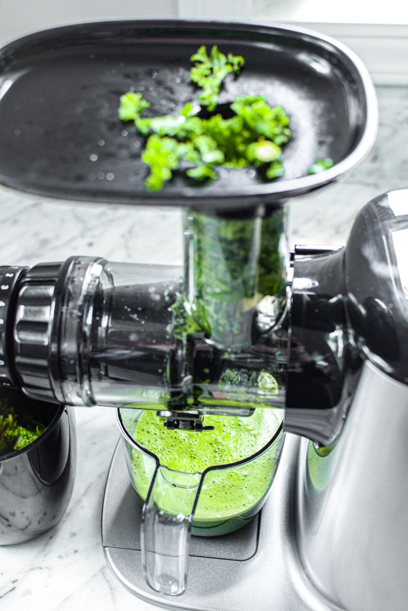 raw cannabis juicer